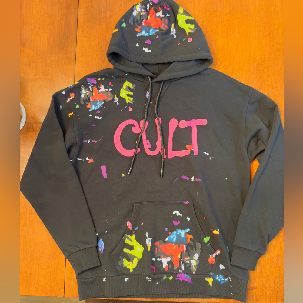 Cult of Individuality Pullover Sweatshirt in excellent condition